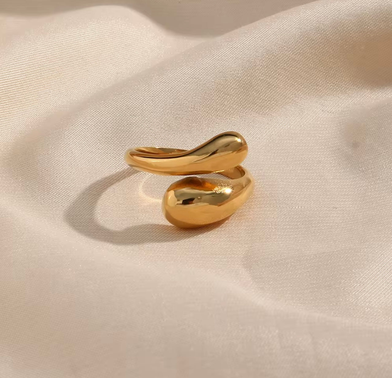 Gold Statement Ring - 18k gold plated